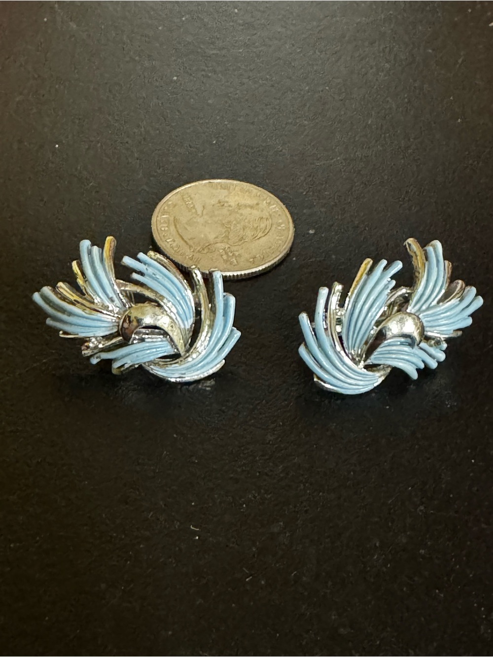 Vintage Light Blue and Silver Swirl Clip-On Earrings